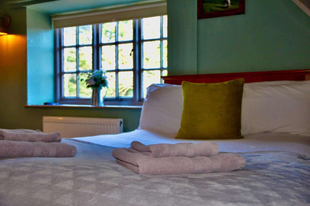Priors Marston The Hollybush Inn And B&B المظهر الخارجي الصورة