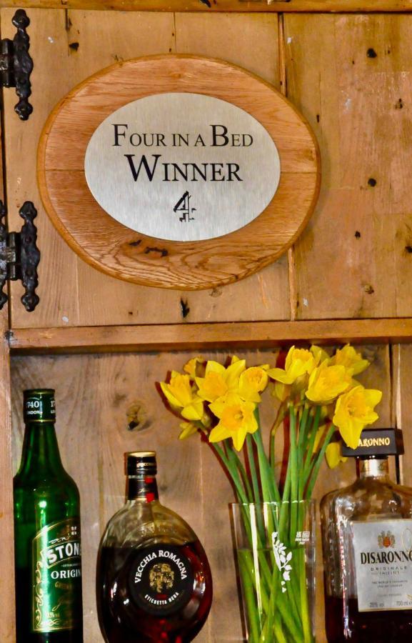Priors Marston The Hollybush Inn And B&B المظهر الخارجي الصورة