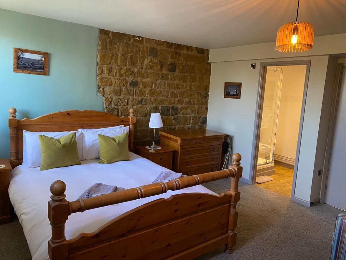 Priors Marston The Hollybush Inn And B&B المظهر الخارجي الصورة