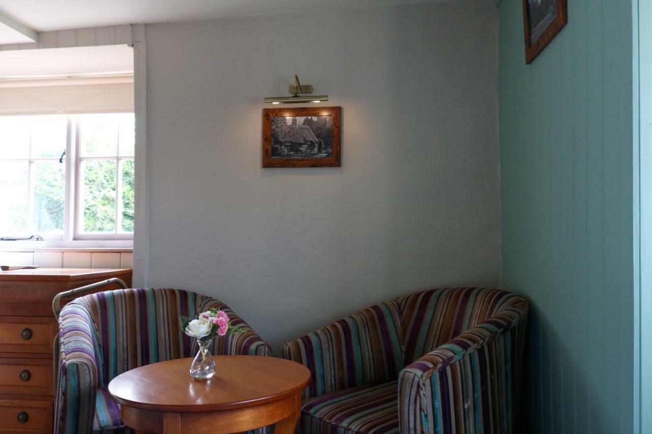 Priors Marston The Hollybush Inn And B&B المظهر الخارجي الصورة