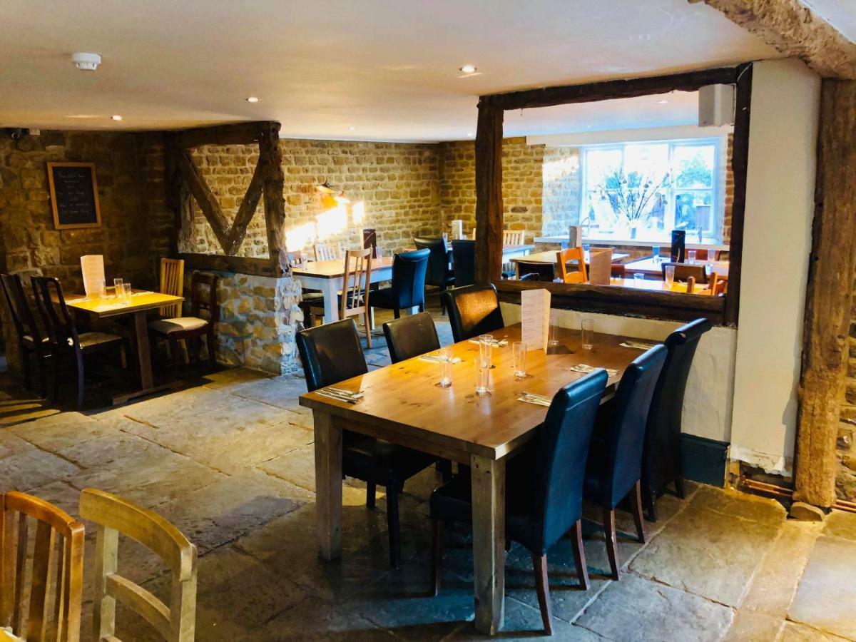 Priors Marston The Hollybush Inn And B&B المظهر الخارجي الصورة