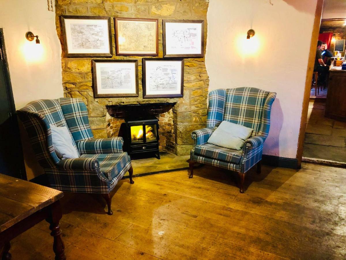 Priors Marston The Hollybush Inn And B&B المظهر الخارجي الصورة